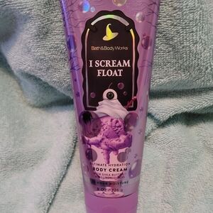 Bath & Body Works I Scream Float Body Cream - Lavender